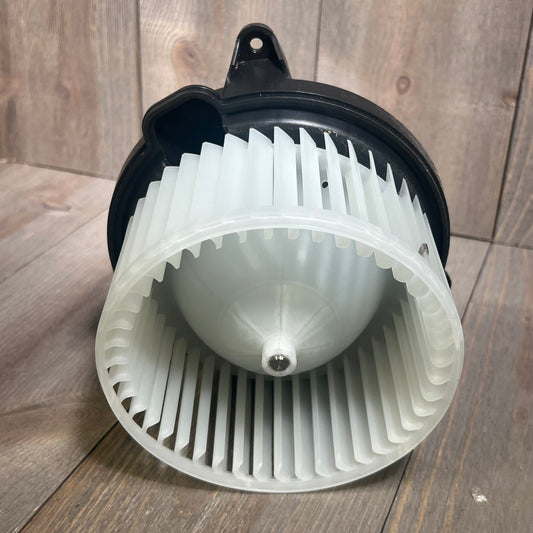 Heater blower motor for 2005-2021 Nissan Frontier, enhancing air conditioning and heating efficiency.
