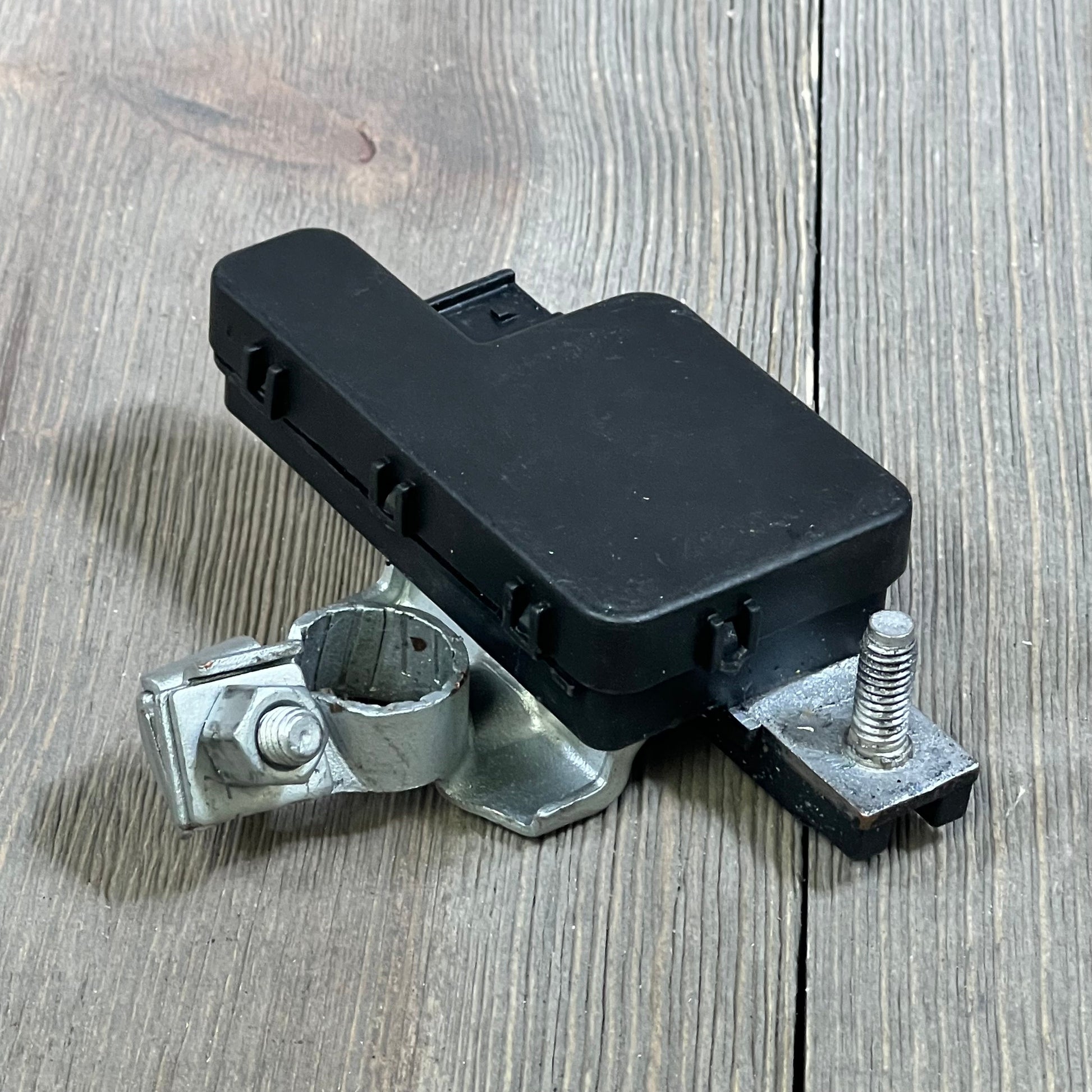 Battery sensor for Honda Accord 2013-2017, Acura RLX 2014-2017 with cable terminal, replaces 38920-T2A-A02/A03/A04.