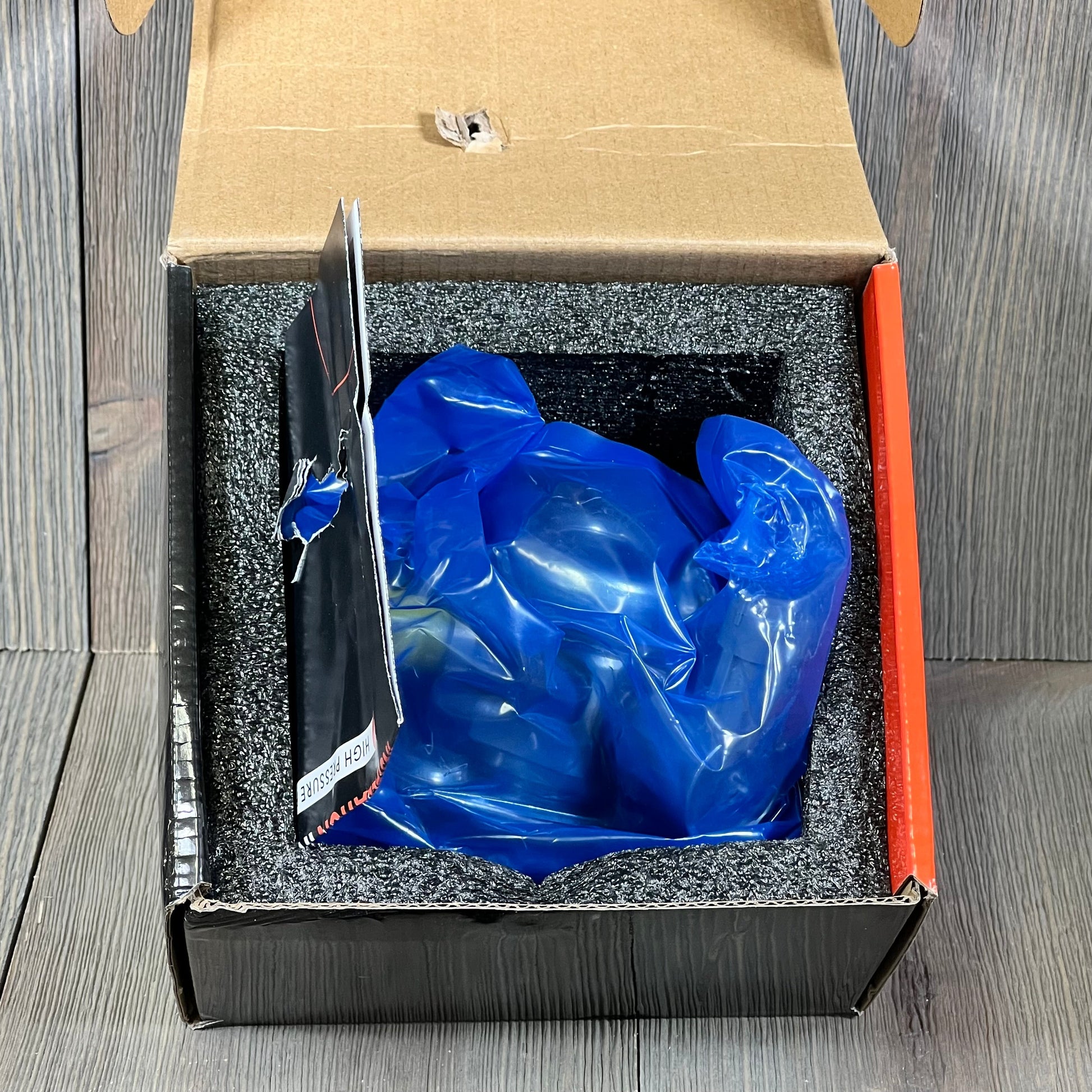 High pressure fuel pump in protective packaging for Ford Explorer, Taurus, Flex, Police Interceptor, Lincoln MKS, MKT 2010-2019.