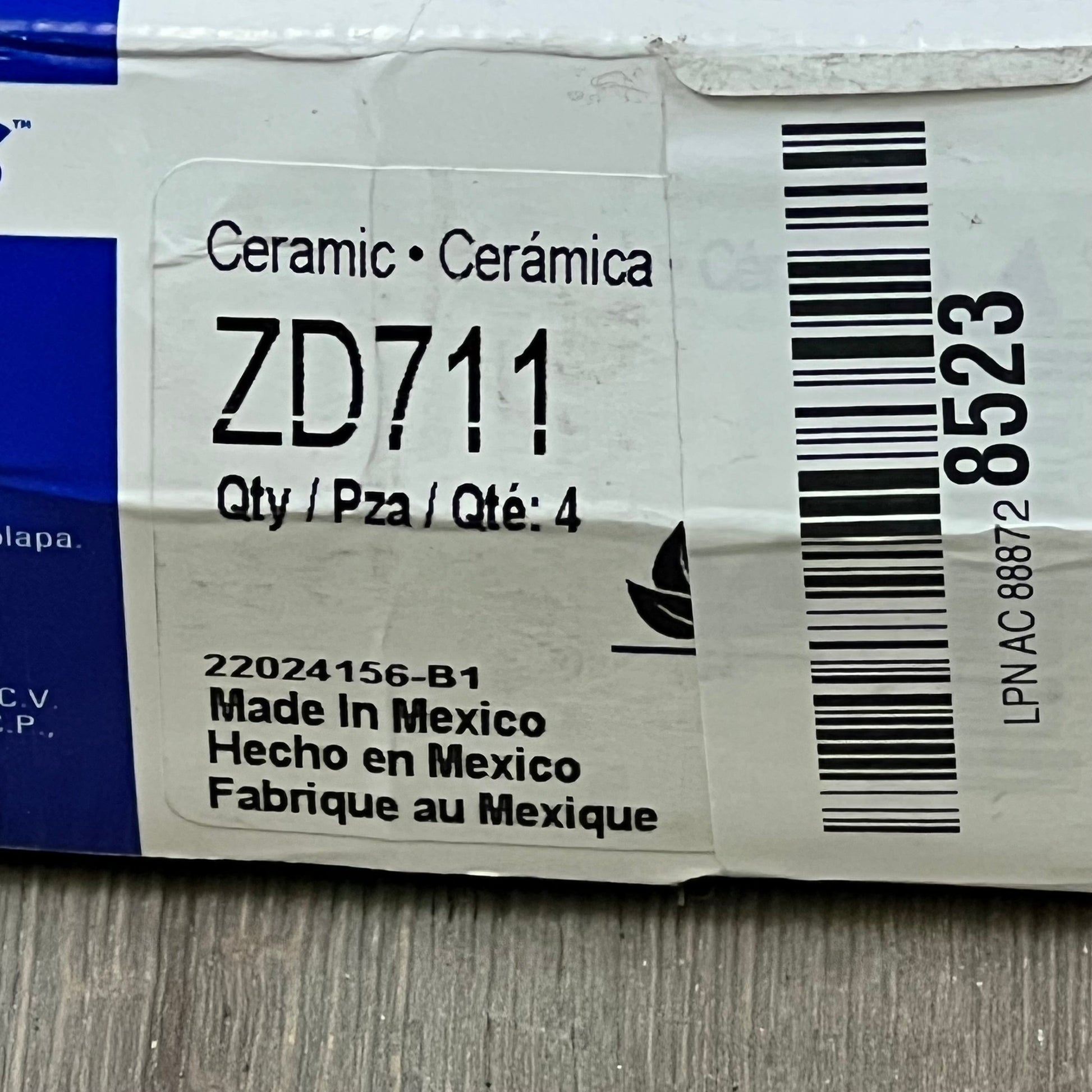 Wagner QuickStop ZD711 brake pad set packaging detail for 2003 Ford F-150, showing ceramic material and quantity.