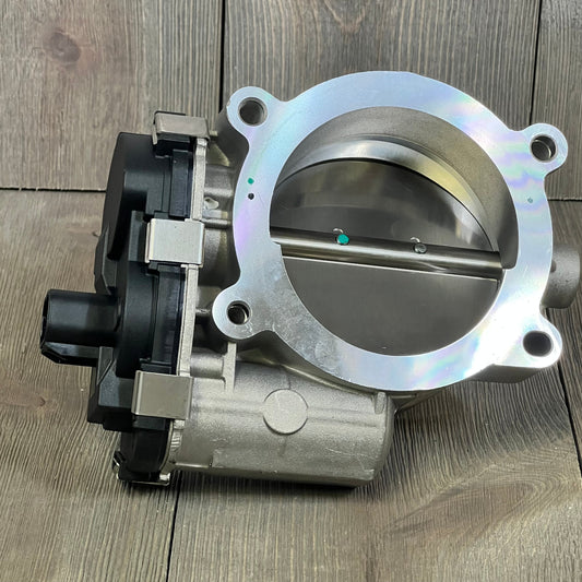 TUCAREST Electronic Throttle Body Assembly for Buick, Chevy, and GMC, featuring a 6-pin male connector.
