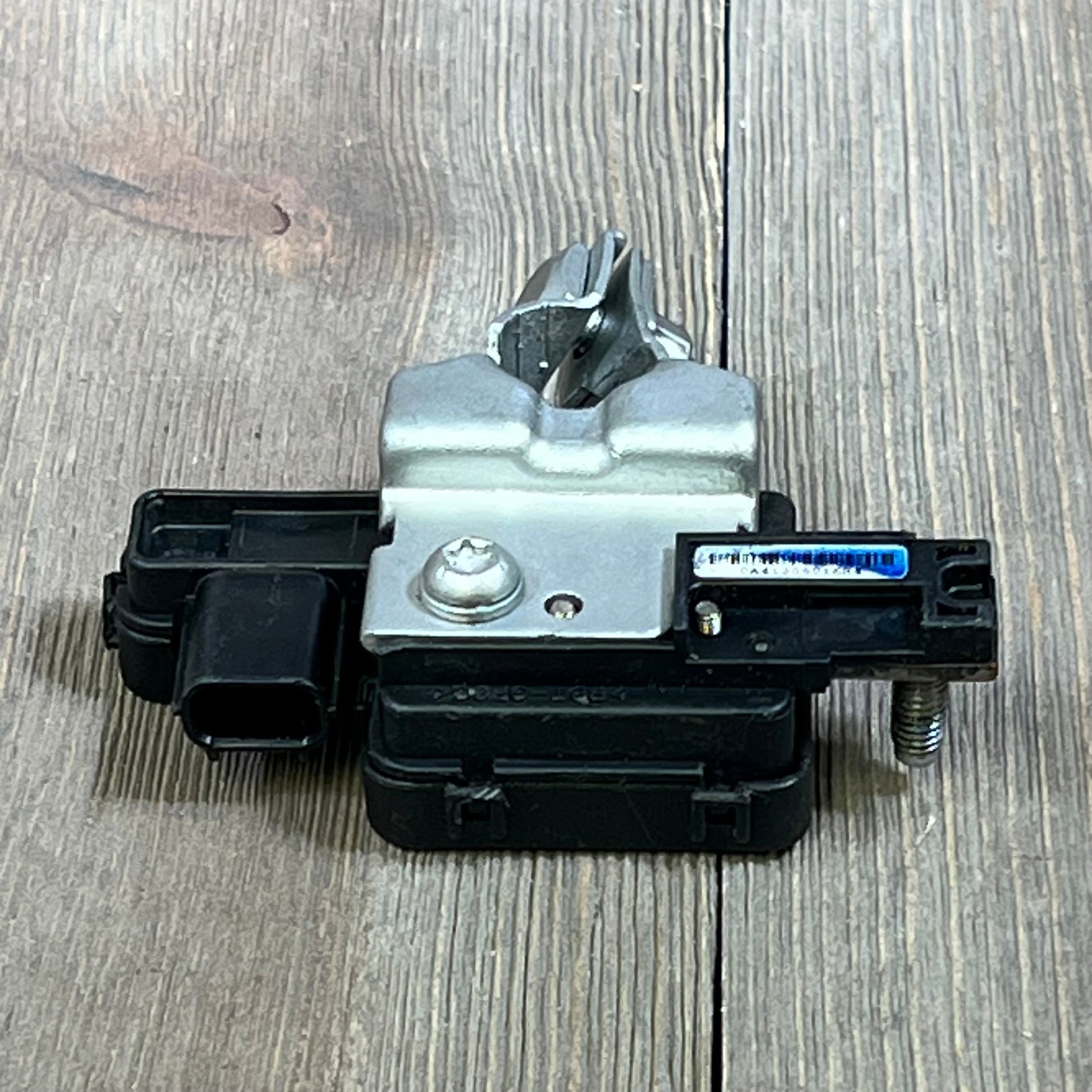 Battery sensor for Honda Accord 2013-2017, Acura RLX 2014-2017, with cable terminal end, part 38920-T2A-A02.