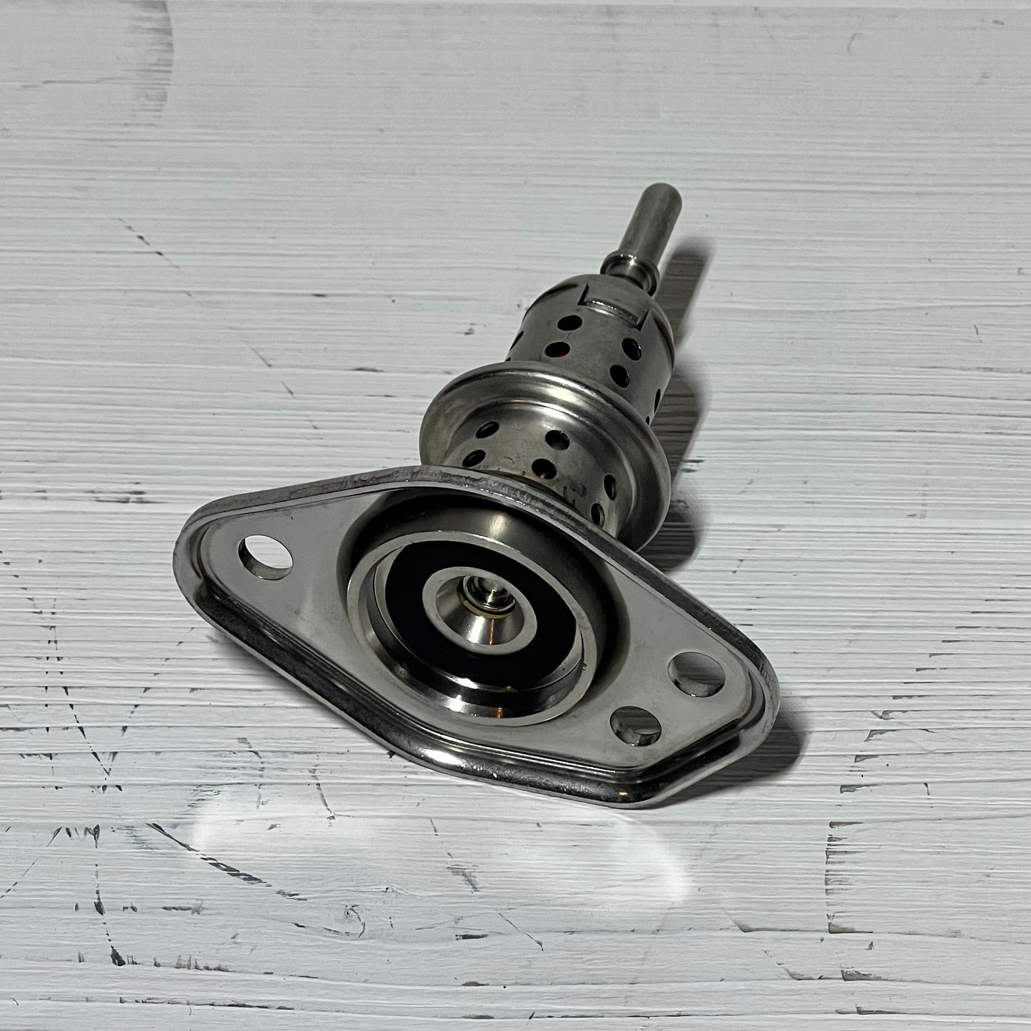 High-quality Diesel Exhaust Fluid Injector for Ram 2500-5500 and Ford F250-F550, compatible with 6.7L engines, 2013-2022.