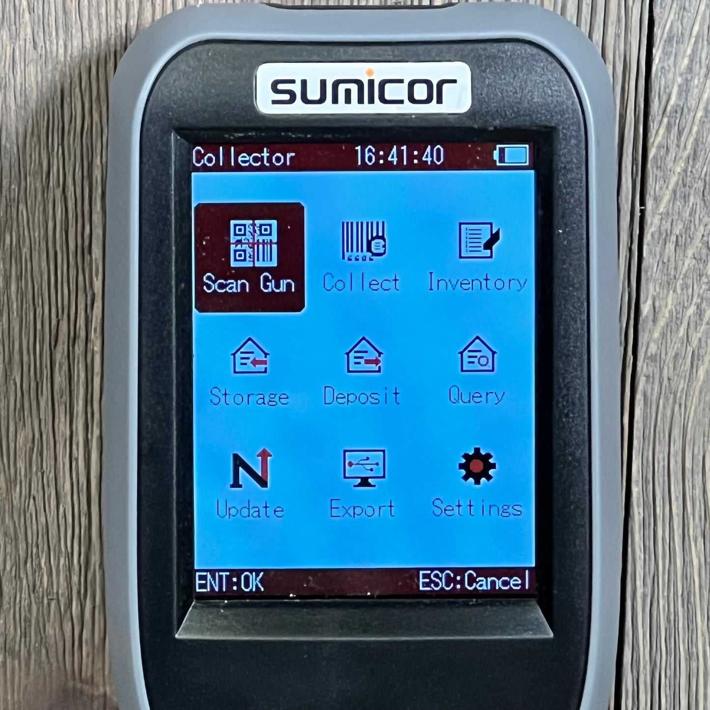 Sumicor wireless barcode scanner with 2.8'' HD screen displaying interface for inventory and stock management.