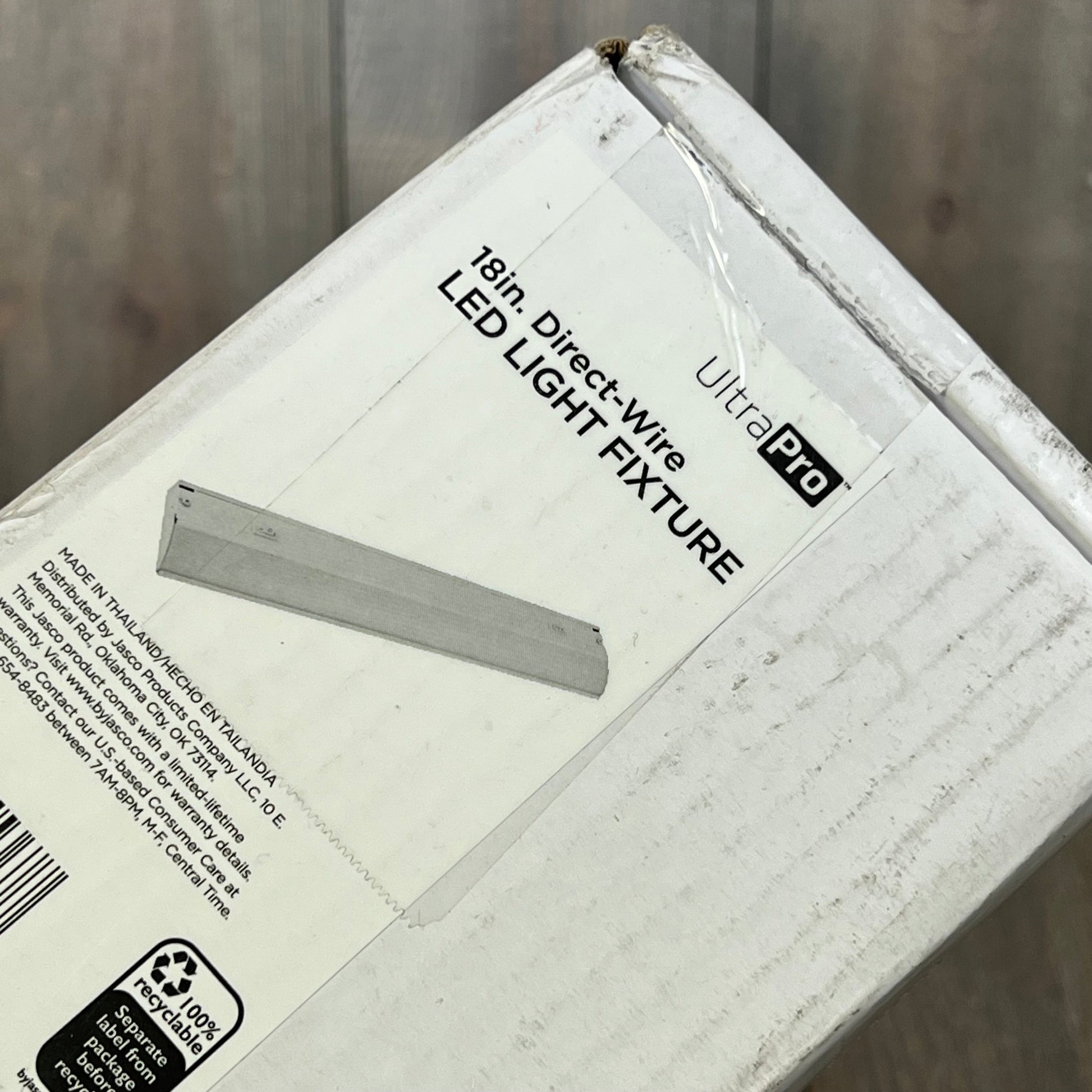 UltraPro 18-inch hardwired under cabinet light packaging, featuring 3 adjustable color settings and dimmable options.