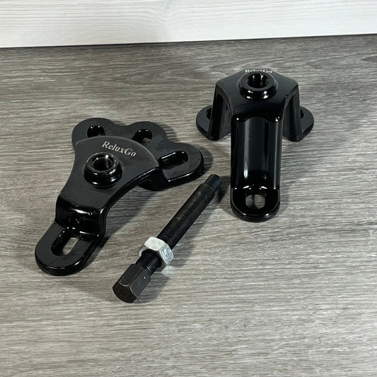 Durable ReluxGo front wheel hub puller in black for 3-3/4 to 5-1/2 inch IDs, ideal for automotive repairs.