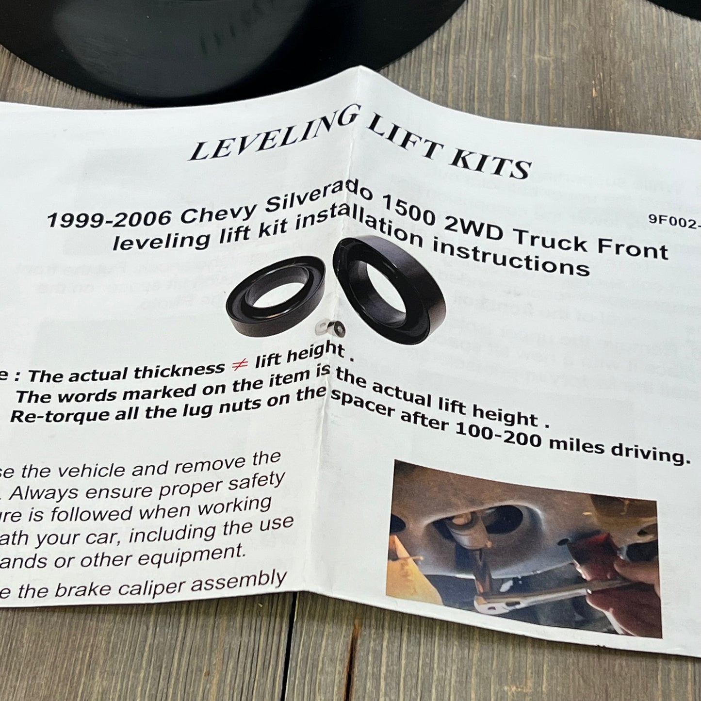 Installation instructions for Dynofit 3" Leveling Lift Kit for 1999-2006 Chevy Silverado 1500, featuring coil and shock spacers.