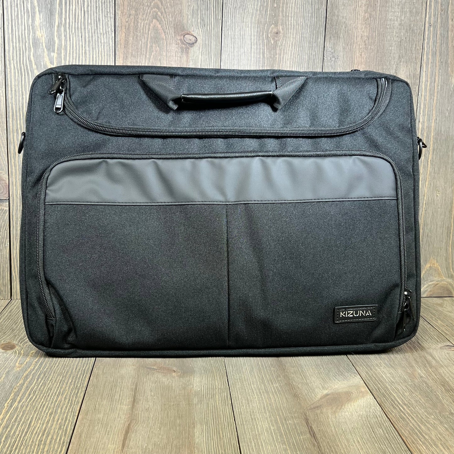 Black KIZUNA 17-inch laptop bag case with sleek design, ideal for Legion 5, MSI, Dell G7, and HP Pavilion models.