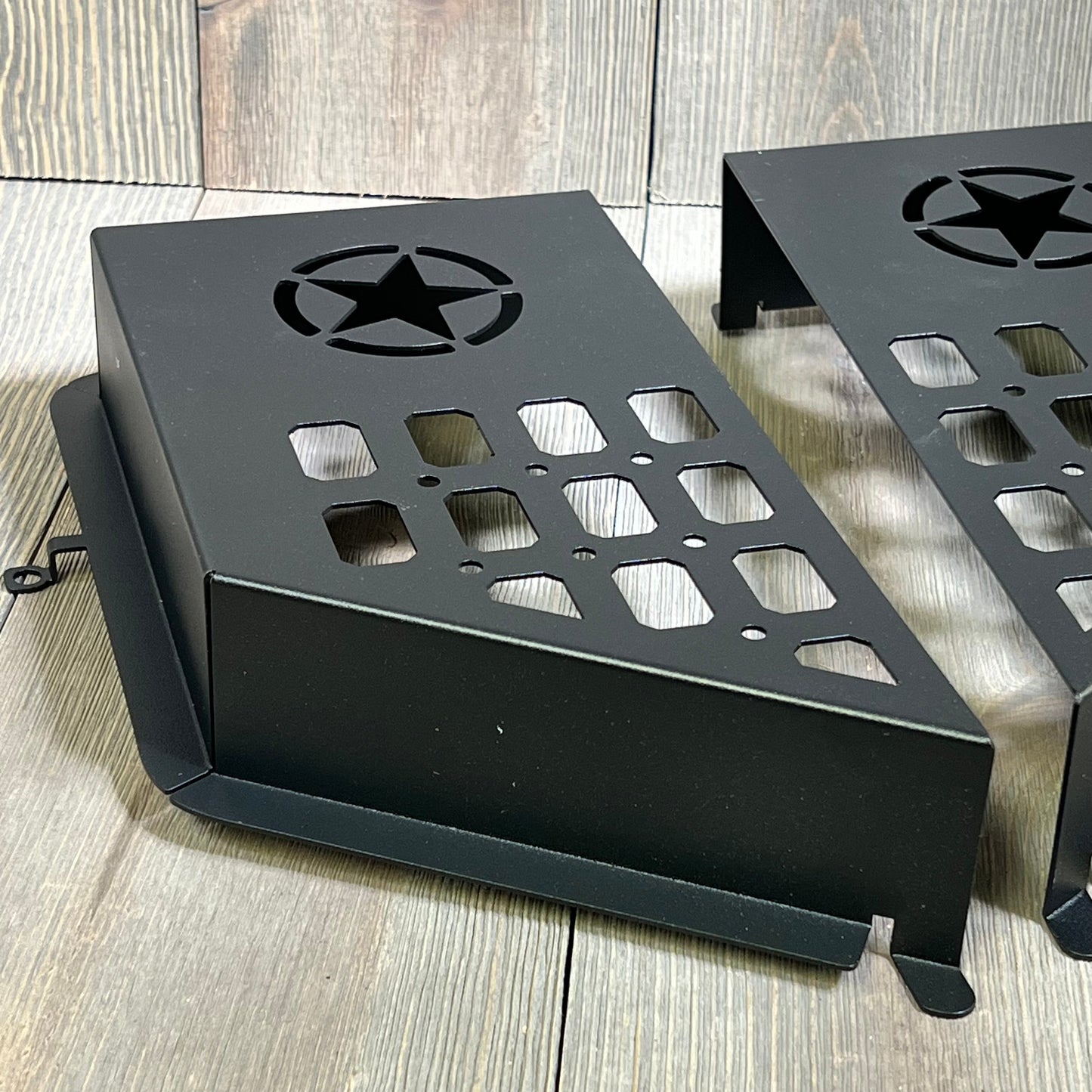Black metal storage pockets with star design for Jeep Wrangler JK JKU, enhancing front door organization, 2011-2018 models.