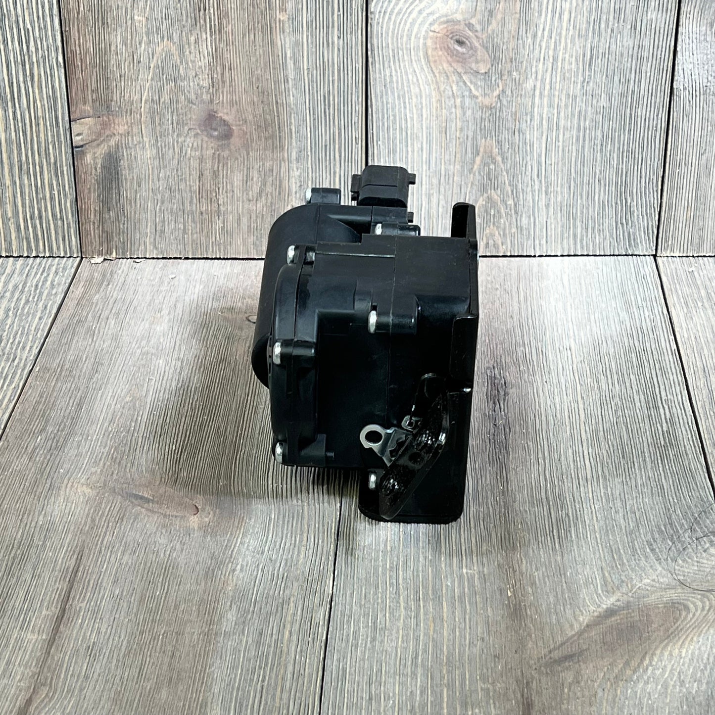 Black rear hatch tailgate lock actuator latch for CTS 2010-2014, compatible with Escalade, Suburban, Yukon, Tahoe 2007-2014.