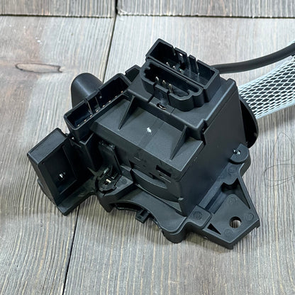 Multi-function turn signal switch for 2002-2009 Trailblazer, Escalade, Envoy. Durable design, replaces #12450067.