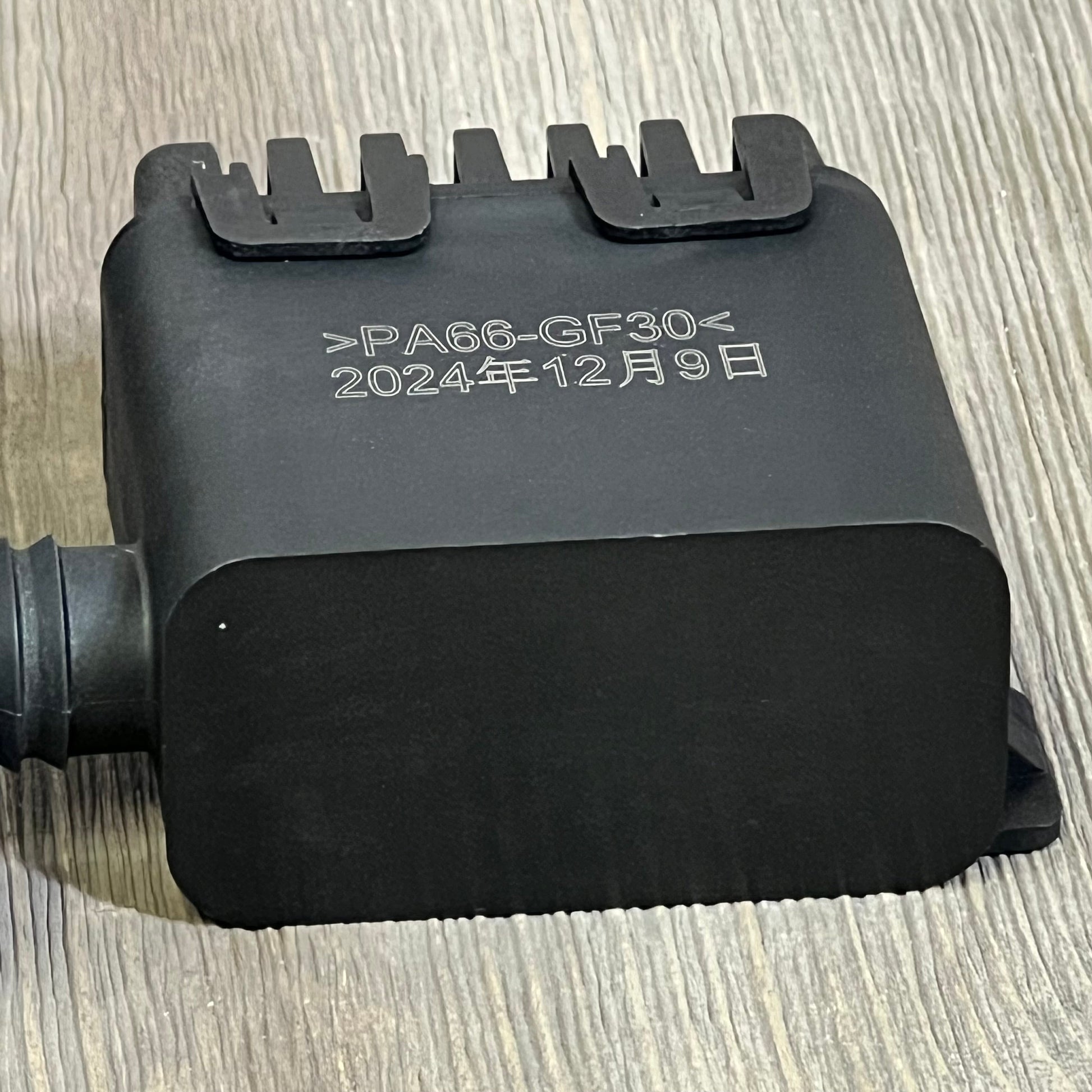 Evap Canister Vent Solenoid Valve Assembly for Chevy Silverado and GMC Sierra, detailed side view.