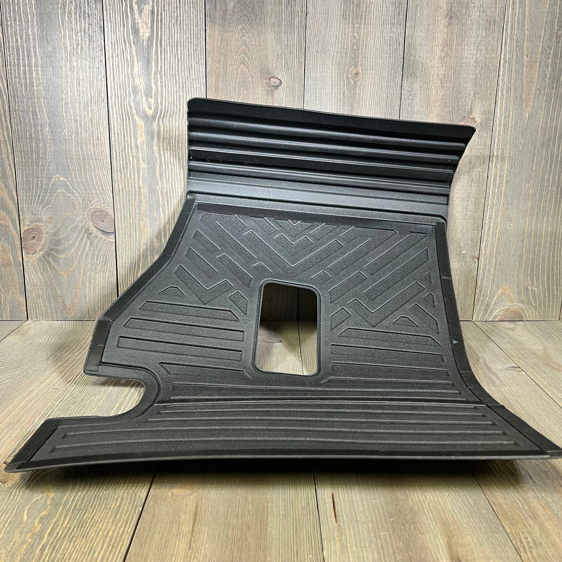 TPE rubber trunk cargo liner for 2020-2025 Subaru Outback, featuring high edges for ultimate back seat and cargo protection.