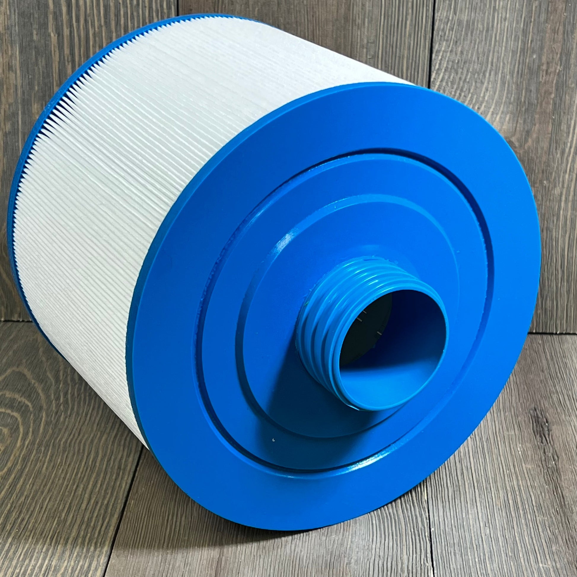Spa filter cartridge with 2" SAE thread, compatible with Bullfrog models, featuring durable pleated design.