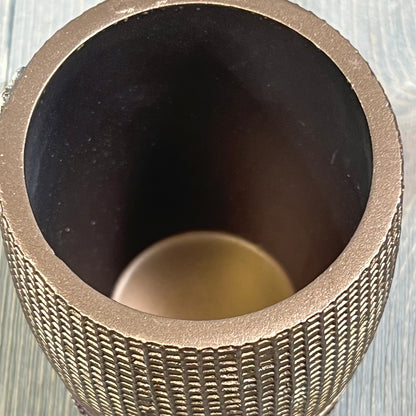 Textured burgundy tumbler from Popular Bath, featuring an elegant ombre rose design. Perfect for stylish bathroom decor.