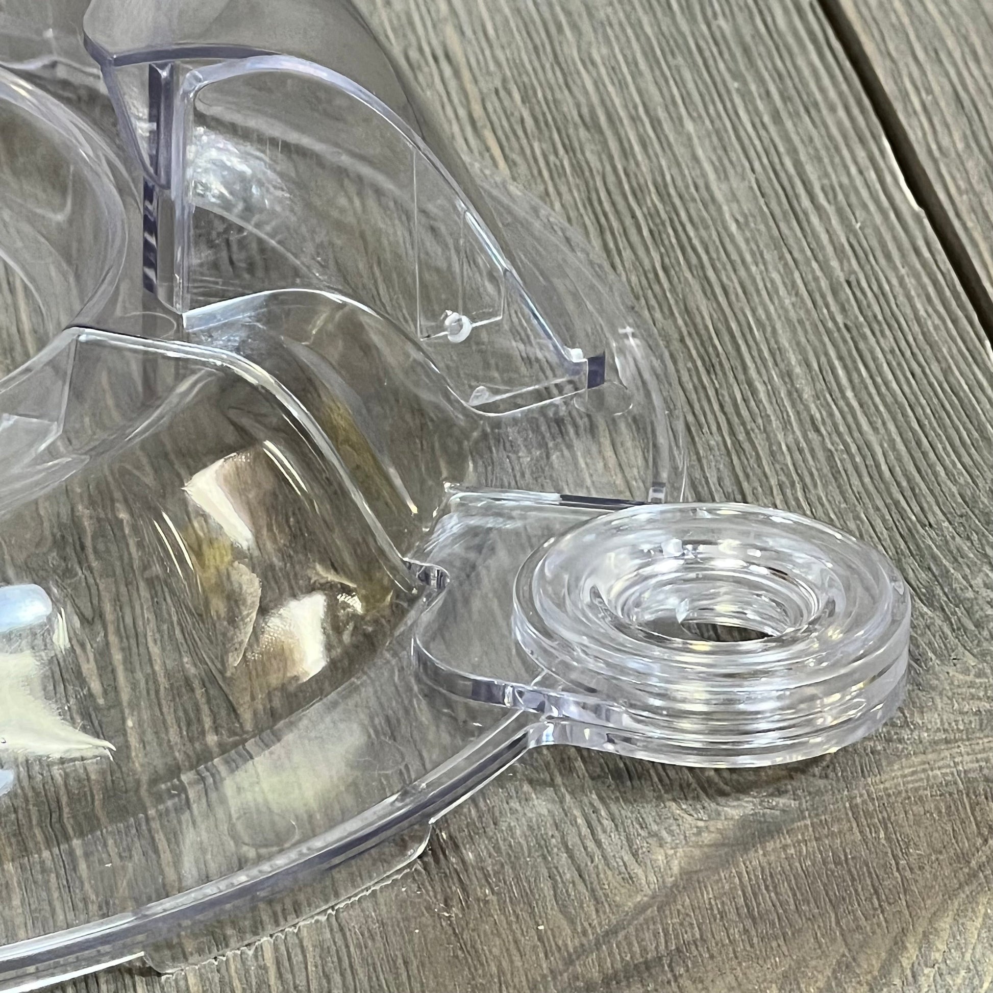 Clear pouring shield for KitchenAid Tilt Head mixers, designed to fit 4.5-5QT stainless steel bowls, preventing splatter.