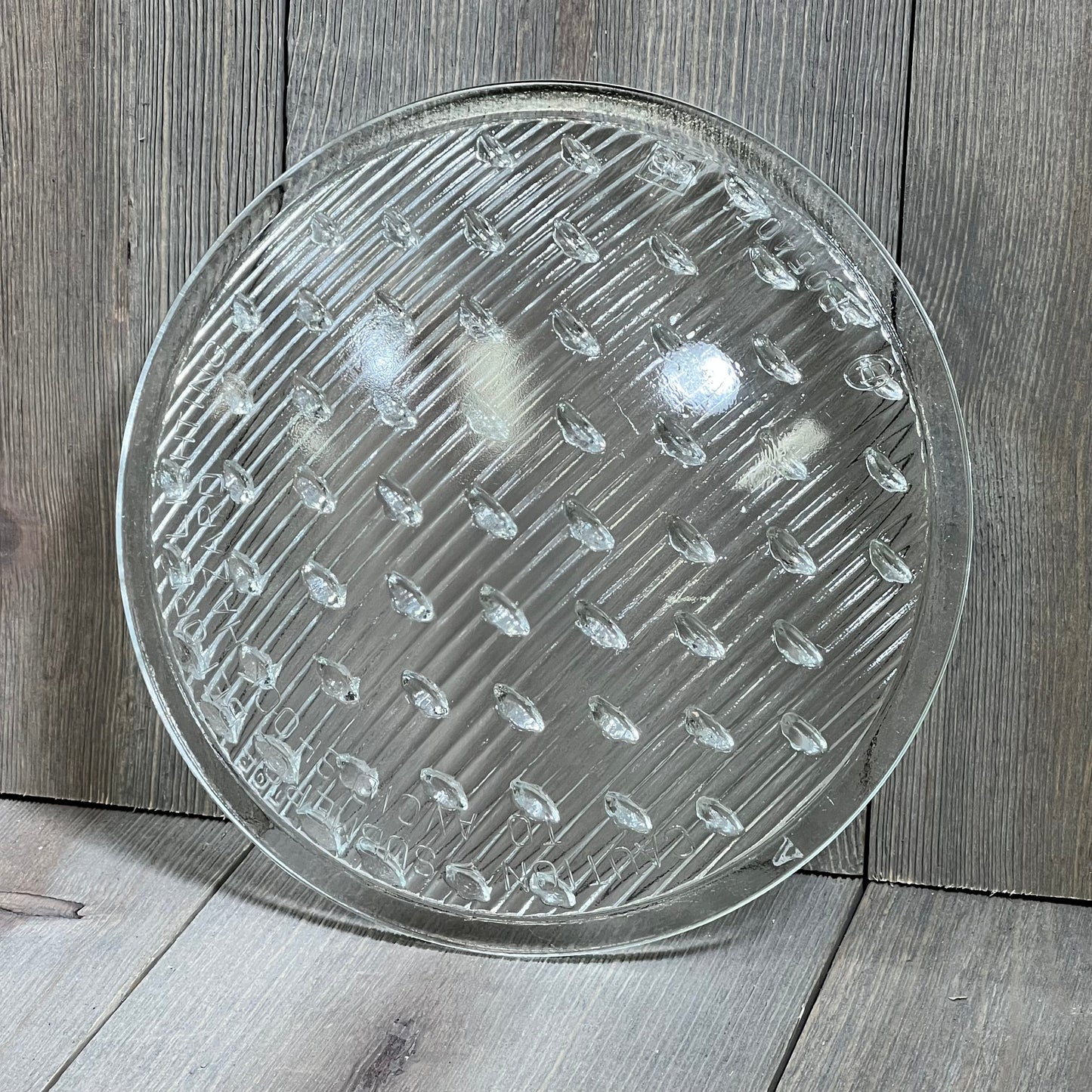 Clear tempered lens replacement for Hayward underwater lights, 7-9/16 inch diameter, textured surface for optimal light diffusion.