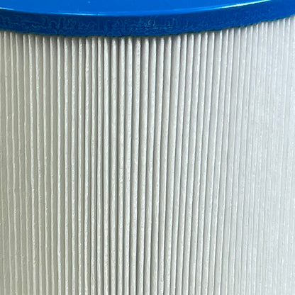 Close-up of 1047345716-8CH-950 spa filter cartridge pleats with blue rim, perfect for Bullfrog spa and 50 sq.ft. filtration.