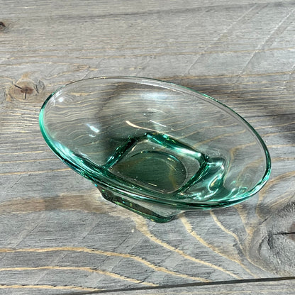 Elegant green teal glass soap dish from the 5-piece bathroom accessory set, offering a stylish touch to your decor.