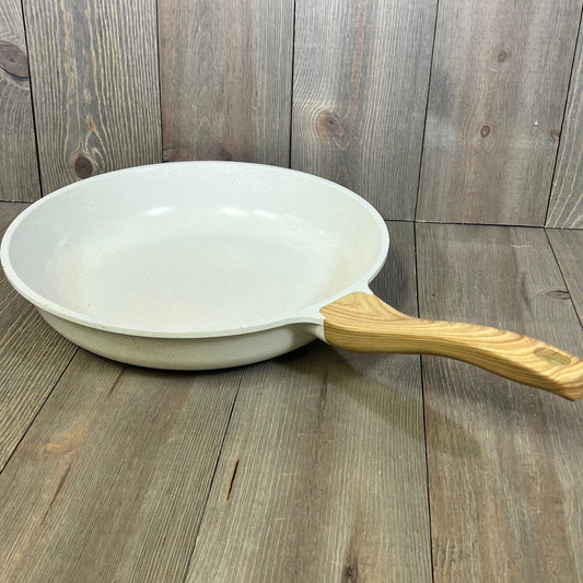 White ceramic nonstick frying pan with wood-pattern handle, 12.5 inch, ideal for healthy cooking on induction stoves.