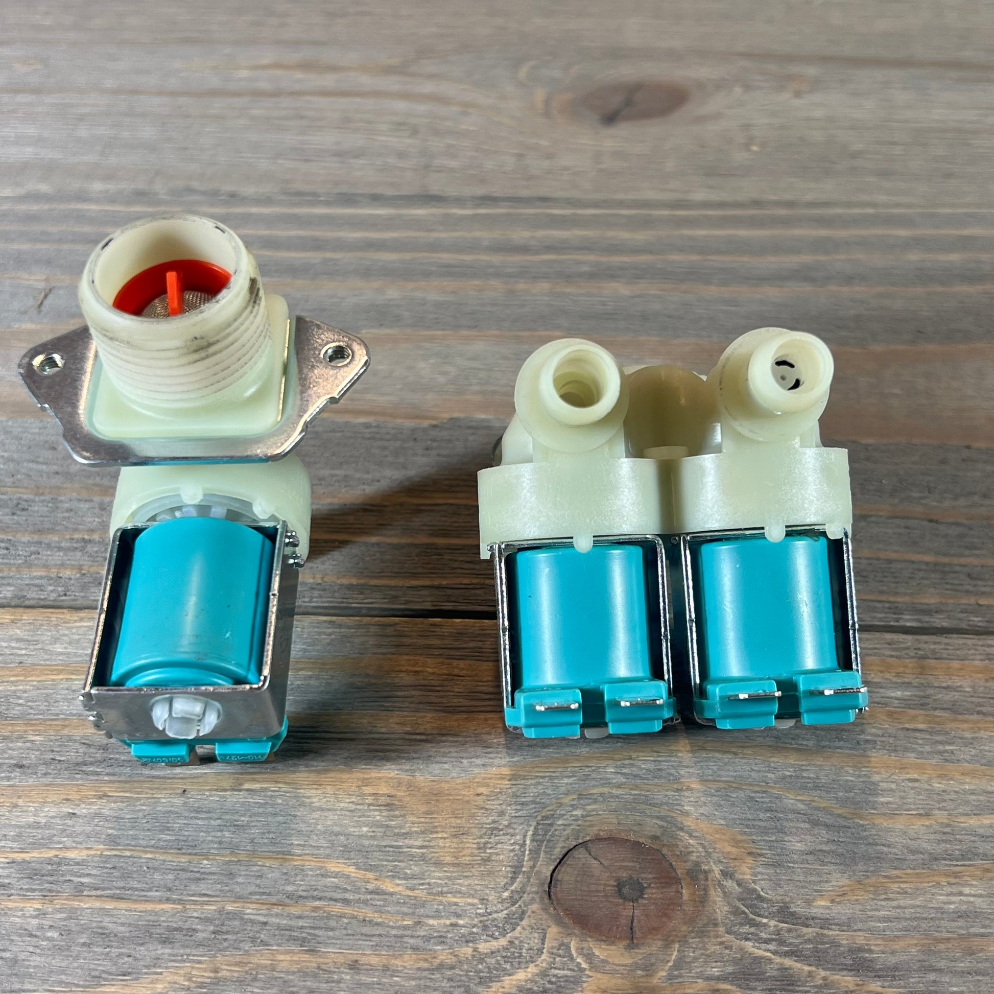 Replacement water valve set for Kenmore Samsung washers, featuring cold and hot side valves, model by TOMOON.