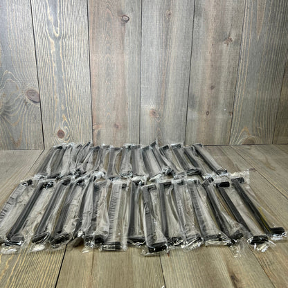 30-pack of Ravinte 7.5-inch matte black square bar drawer handles, individually wrapped, on a wooden surface.