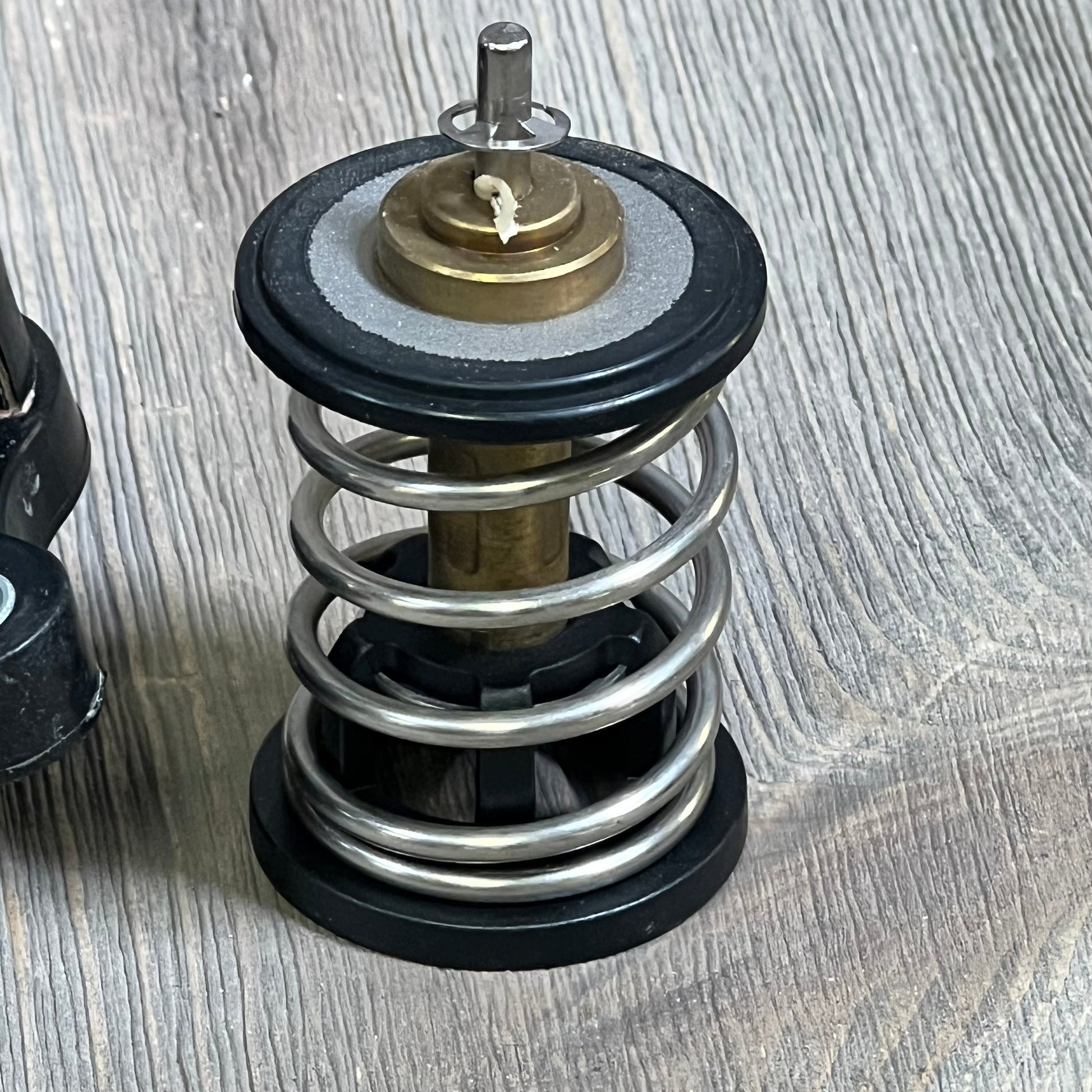 Thermostat assembly coil for Dodge Jeep Ram 3.6L V6, enhancing engine performance, compatible with 2016-2022 models.