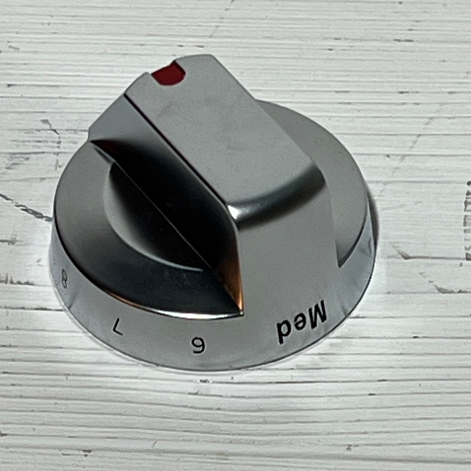 Stainless steel replacement knob for Samsung stove, compatible with models NE63T8111SS/AA and NE63T8311SS/AA.
