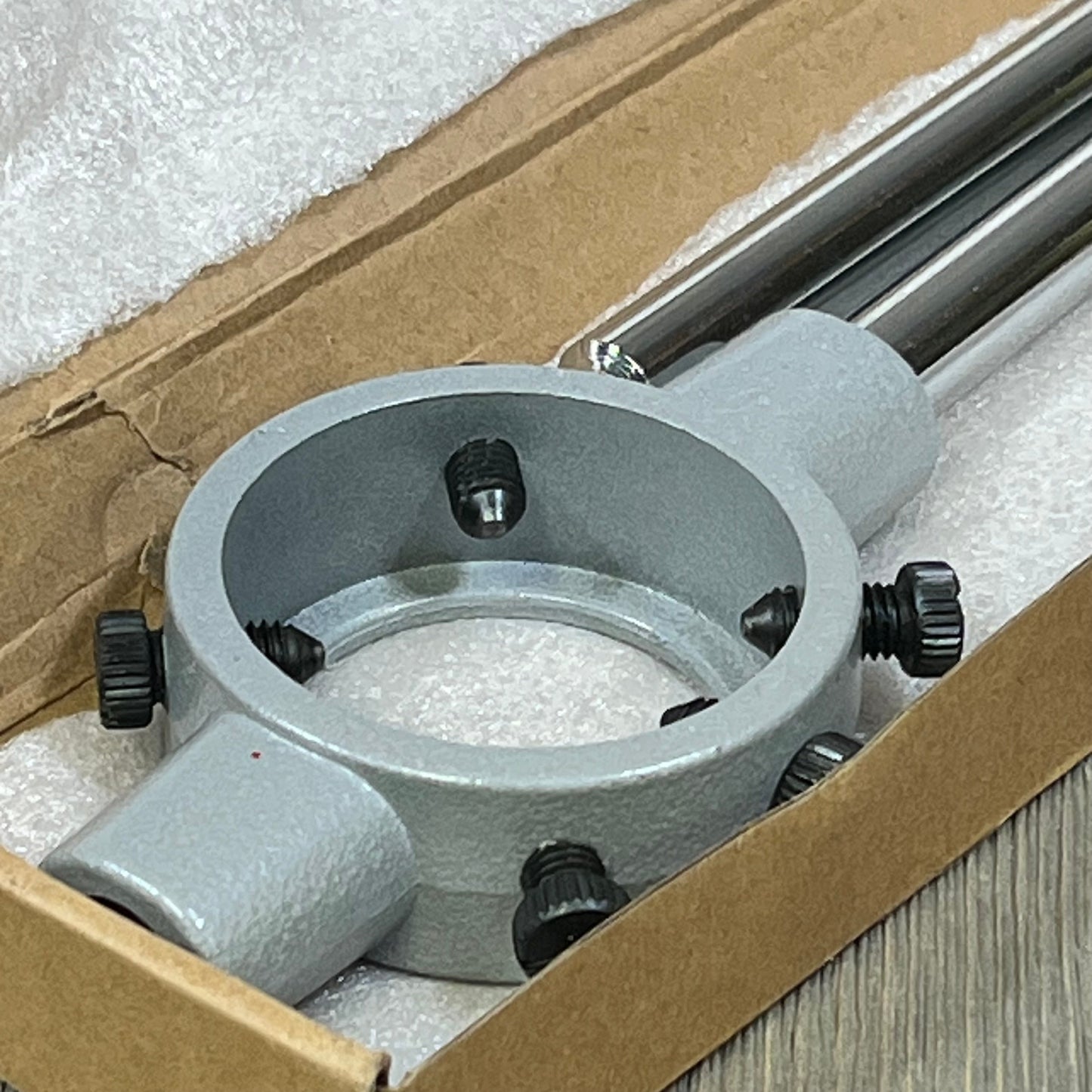 Sturdy uxcell 55mm round die stock handle wrench holder with adjustable screws, ideal for M24-M27 metric dies.