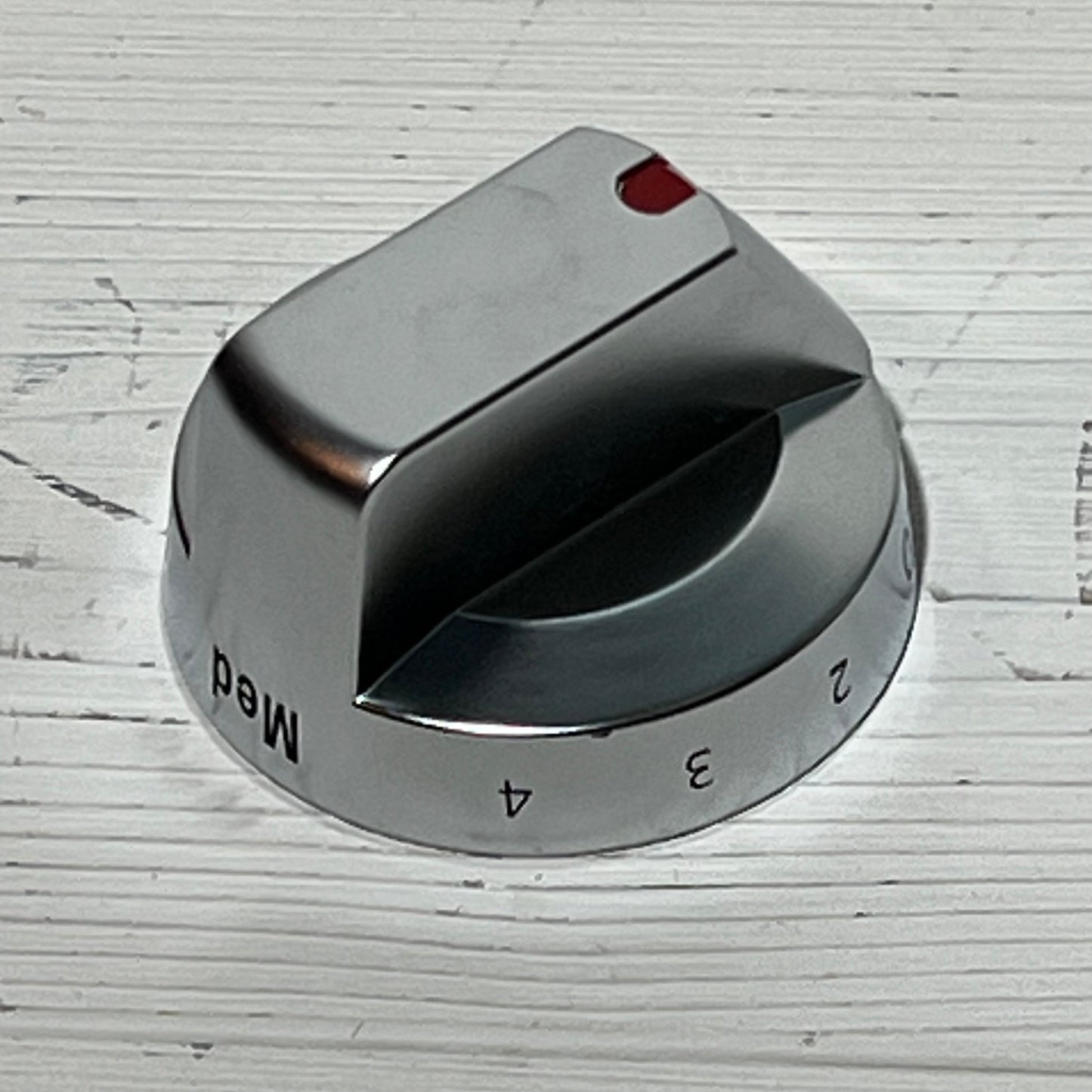 Stainless steel replacement knob for Samsung stove, compatible with models NE63T8111SS/AA and NE63T8311SS/AA.