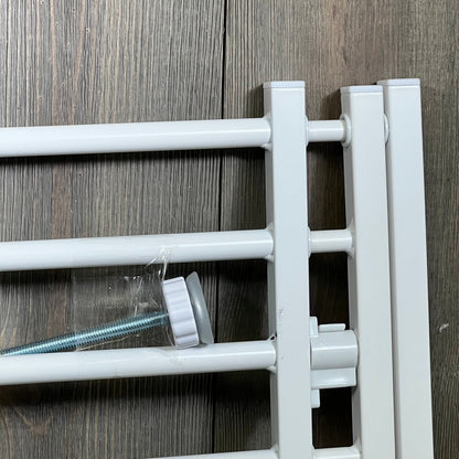 White metal panel of the Malier Indoor Dog Gate, highlighting the sturdy construction and pressure mount feature.
